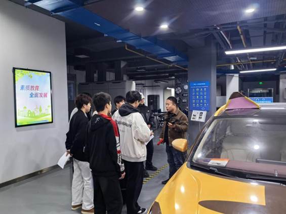 33e90ac7864c83a82bfbdef87e66b27